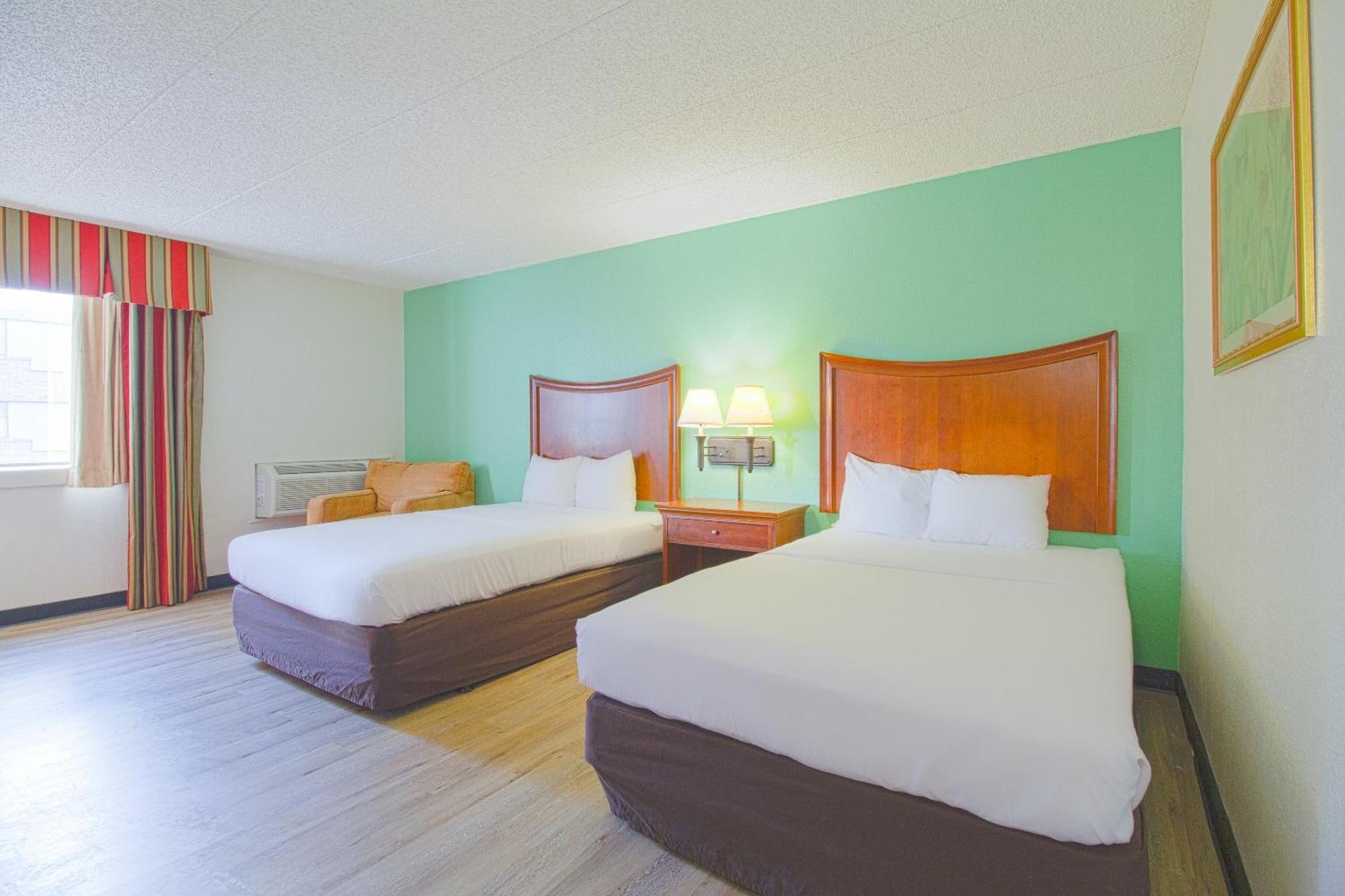Tulsa Square Hotel Central, I-44 By Oyo Zewnętrze zdjęcie